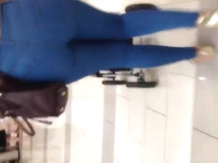 Nice fat booty Milf in blue jeans