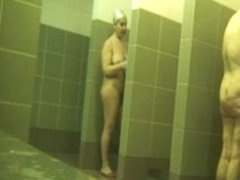 super saggy mature in the shower_240p