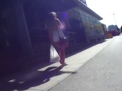 Chasing a delicious fleshy ass on the street