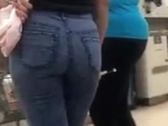 Sexy jean teen ass