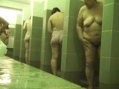 Hidden cameras in public pool showers 810