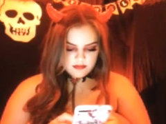 Katie Cummings BBW webcam Halloween pt 2