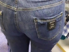 Two big asses milfs in tight jeans