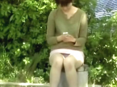 Crazy guy puts a centipede on her thigh sharking video