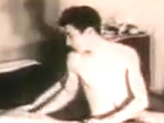 Vintage couple fuck at home - part 1