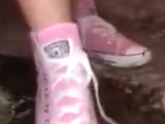 Pink converse worm crush 2