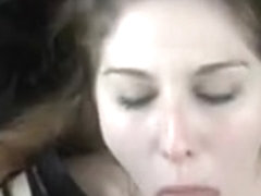 Dick sucking college girl gets cunt fingered
