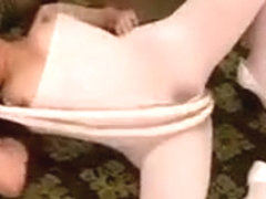Leggys Dream 3 Japanese Girl Yuma Shaking Sexy Legs In