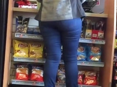Same Juicy Ass in Jeggings Jeans Different Day