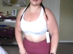 BBW Reviewing Leggings