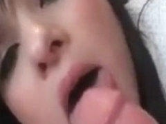 Hottie mouth fucks big cock in POV