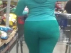 mATURE pHAT aSS dONK