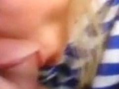 Wife sucking deep and swallow