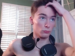 extremely hung twink jerking and cumming on cam