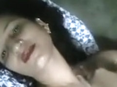 bhabhi show her boobs on webcum