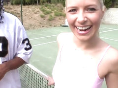 Tennis champion Anikka Albrite reveals the secrets of her success with her black coach