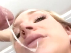 Nikki Sexx gets facefucked