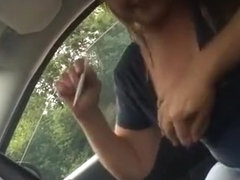 Streetslut gives me a 'smoke' blowjob on hidden cam in the car