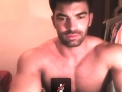 Bodybuilder Sergi Constance masturbating