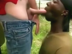 Black gangster sucks white cock