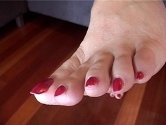 feet red e