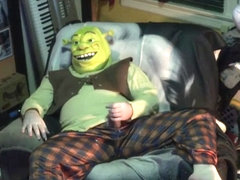 Shrek Cosplay