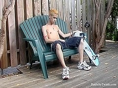 RaunchyTwinks Video: Derek Krei garden's masturbation session