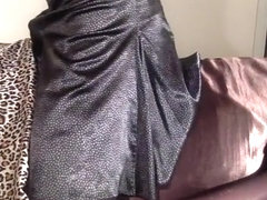 CD rubbing his cock against satin pillow