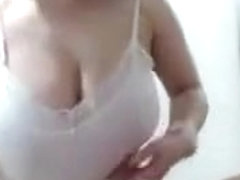 Busty Big Tit Wide Areolas Babe On Cam