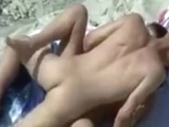 Arousing beach fuck video with a cumshot facial finish