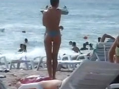 Hidden cam sex on the beach