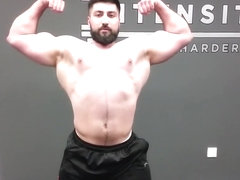 Straight muscle pecs stud (watch till the end)