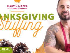 Thanksgiving Stuffing - Virtualrealgay