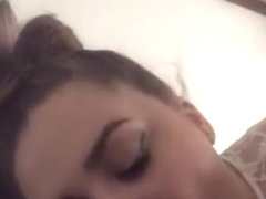 thick white girl teen mom sucks bbc in the trap