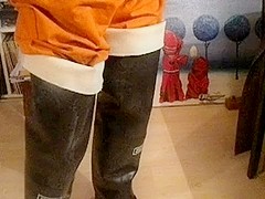 nlboots - orange overalls rubber waders